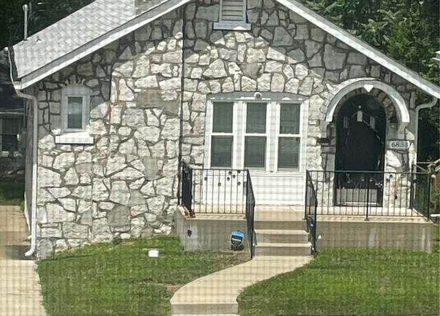 Property at 6835 Normandale Dr, Velda City, MO 63121, 2 beds, 1 bath