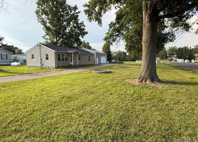 Property at 6195 Cedar Spgs, Cedar Hill, MO 63016, 2 beds, 1.5 baths