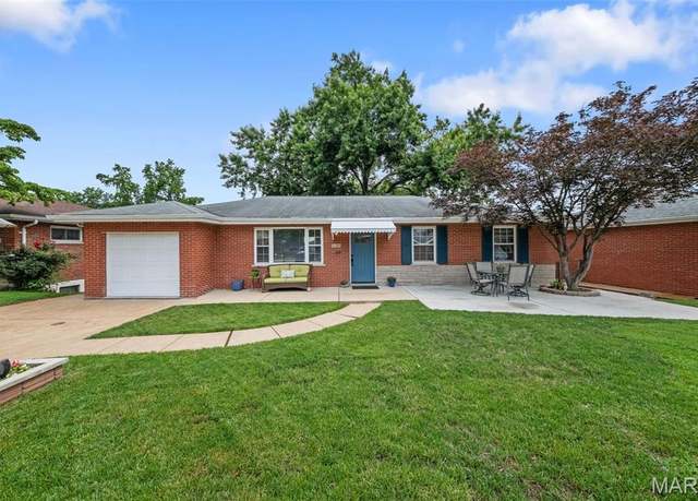 Property at 4205 Ripa Ave, St Louis, MO 63125, 3 beds, 2 baths