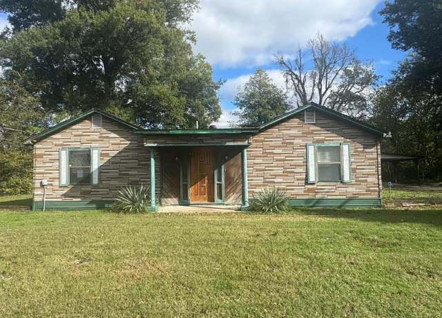 Property at 206 Chance St, Kennett, MO 63857, 3 beds, 2 baths