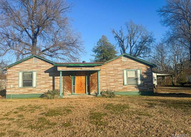 Property at 206 Chance St, Kennett, MO 63857, 3 beds, 2 baths