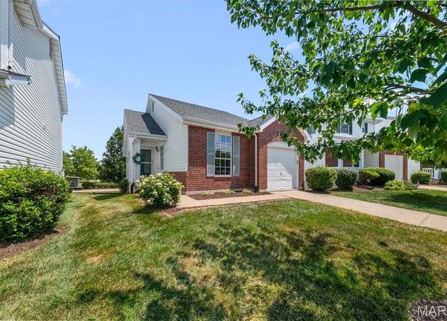 Property at 207 Tyndale Dr, O'fallon, MO 63366, 3 beds, 2.5 baths