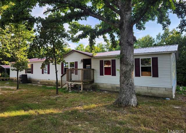 Property at 25205 Ranch Dr SE, Lebanon, MO 65536, 5 beds, 2 baths