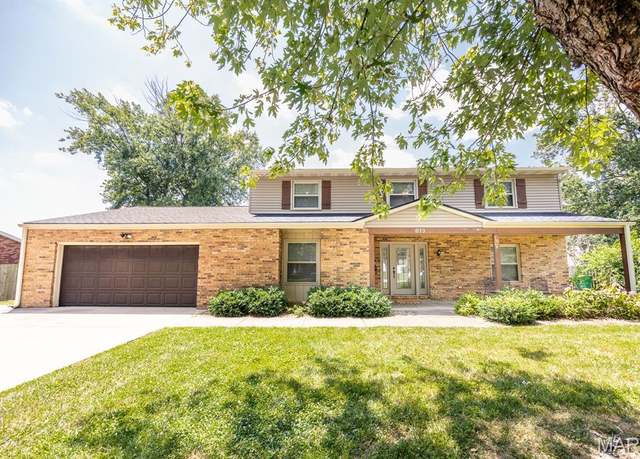 Property at 813 Reiss Rd, O'fallon, IL 62269, 4 beds, 2.5 baths