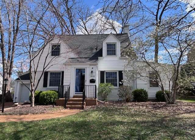Property at 1030 Sylvan Pl, St Louis, MO 63122, 4 beds, 2 baths