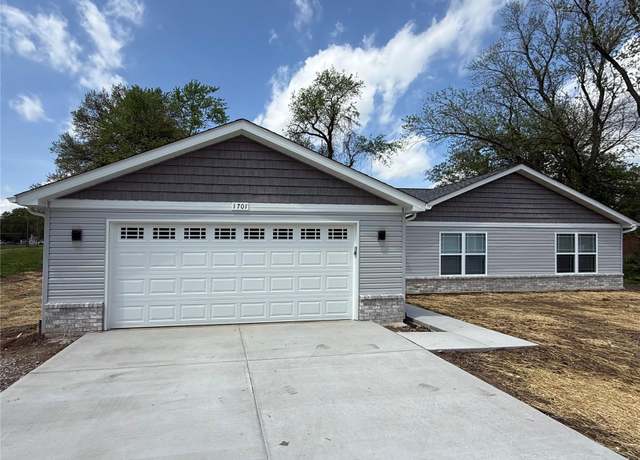 Property at 1700 Joless St, Belleville, IL 62221, 3 beds, 2 baths
