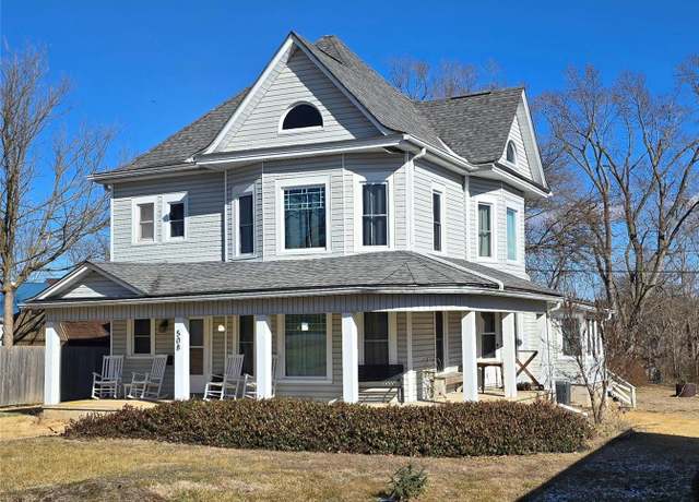 Property at 508 S Grand Ave, Houston, MO 65483, 4 beds, 2 baths
