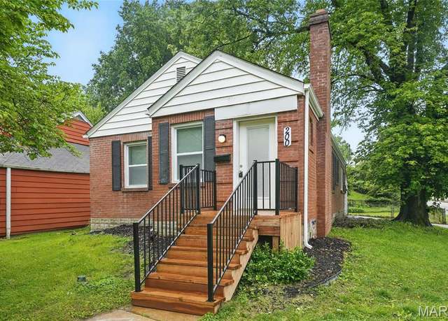 Property at 200 Thoroughman Ave, St Louis, MO 63135, 3 beds, 2 baths