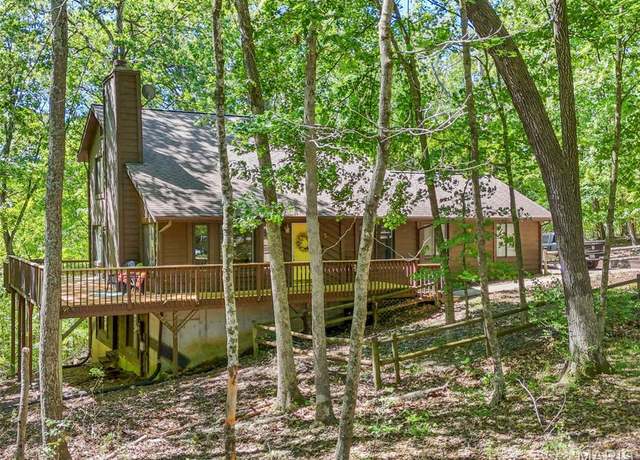 Property at 5 Cedar Fork Ct, Defiance, MO 63341, 4 beds, 3 baths
