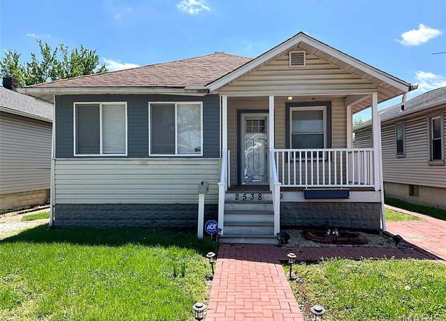 Property at 2538 Jerden Ave, Granite City, IL 62040, 2 beds, 1 bath