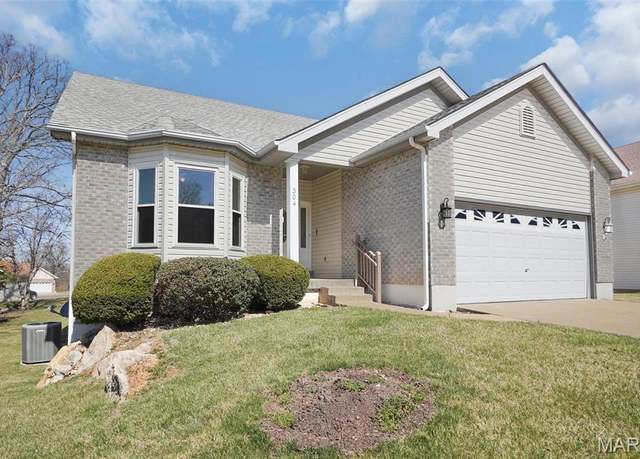 Property at 304 Spotted Fawn, Wentzville, MO 63385, 3 beds, 3 baths
