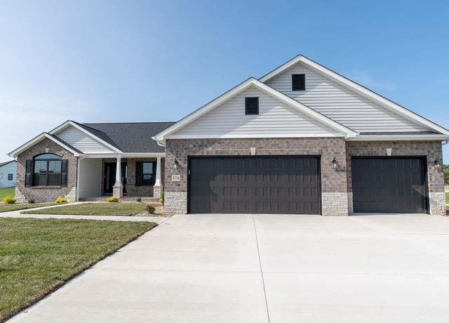 Property at 9719 Iroquois Dr, Mascoutah, IL 62258, 4 beds, 3 baths
