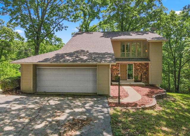Property at 4 Seclusion Woods, Festus, MO 63028, 3 beds, 2.5 baths