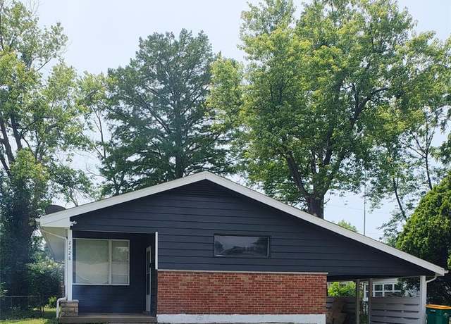 Property at 2228 Lovett Dr, St Louis, MO 63136, 3 beds, 1 bath
