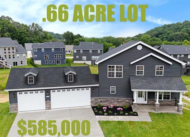 Property at 685 Fox Creek Dr, Fenton, MO 63026, 3 beds, 2.5 baths