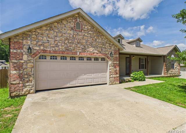 Property at 16107 Hummingbird Ln, St Robert, MO 65584, 3 beds, 2 baths