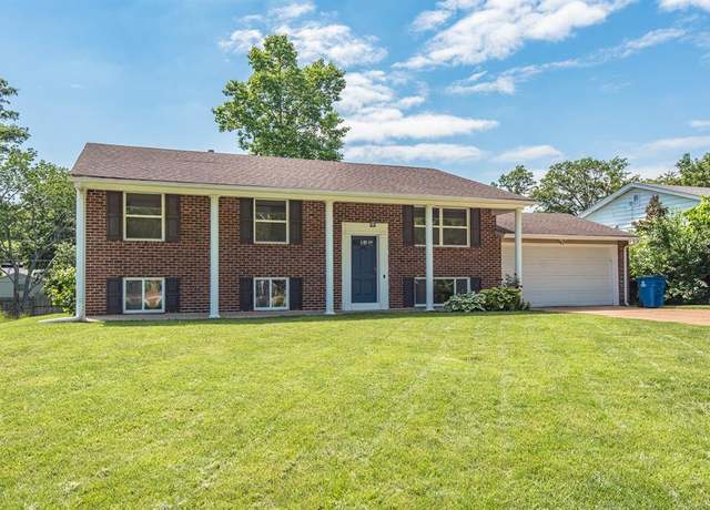 Property at 505 Stephanie Ln, Manchester, MO 63011, 4 beds, 2 baths