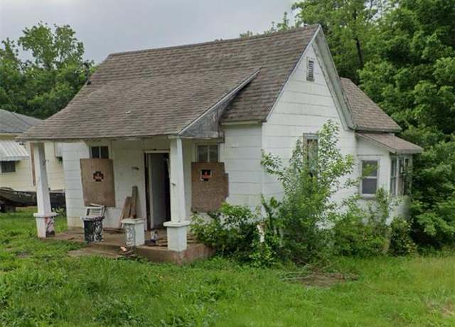 Property at 305 E Marvin Ave, Fredericktown, MO 63645, 1 bed, 1 bath