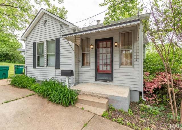 Property at 857 Clark Ave, Webster Groves, MO 63119, 2 beds, 1 bath