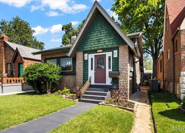 Property at 6431 Oleatha Ave, St Louis, MO 63139, 2 beds, 2 baths