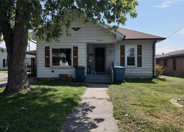 Property at 777 Condit St, Wood River, IL 62095, 2 beds, 1 bath