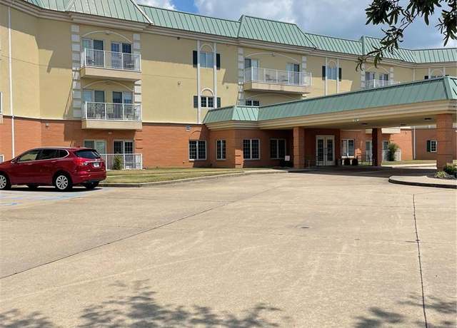 Property at 1300 North Main St #219, Sikeston, MO 63801, 2 beds, 2 baths