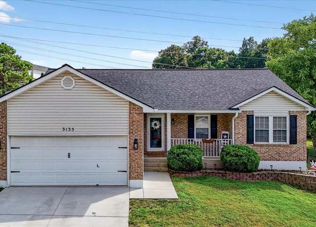 Property at 3135 Rosedale Dr, Arnold, MO 63010, 3 beds, 2.5 baths