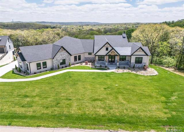 Property at 3074 Stonebridge Pl, Festus, MO 63028, 3 beds, 3.5 baths