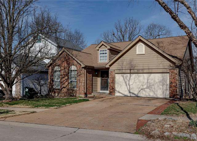 Property at 1537 Strawberry Glen Ct, St Louis, MO 63021, 4 beds, 3 baths