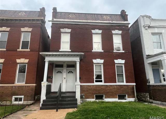 Property at 1208 N Euclid Ave, St Louis, MO 63113, 6 beds, 2 baths
