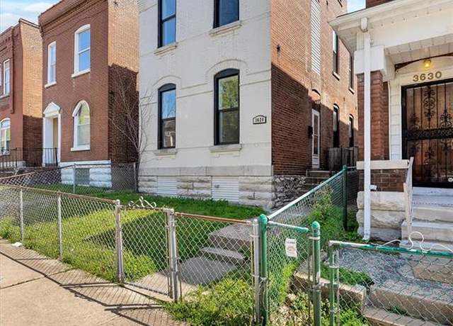 Property at 3626 Nebraska Ave, St Louis, MO 63118, 2 beds, 2 baths