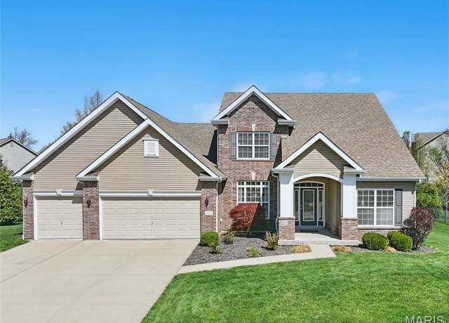 Property at 927 Haven Wood Dr, O'fallon, MO 63368, 5 beds, 5.5 baths