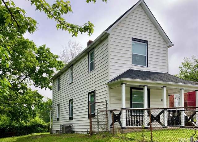 Property at 5379 Wabada Ave, St Louis, MO 63112, 3 beds, 2.5 baths