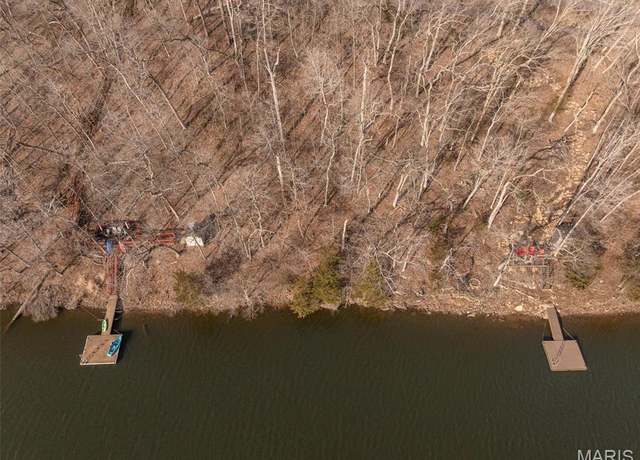 Property at 607 E Gray Friar Dr, Lake Sherwood, MO 63357