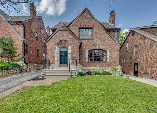 Property at 7453 Cornell Ave, University City, MO 63130, 3 beds, 2.5 baths