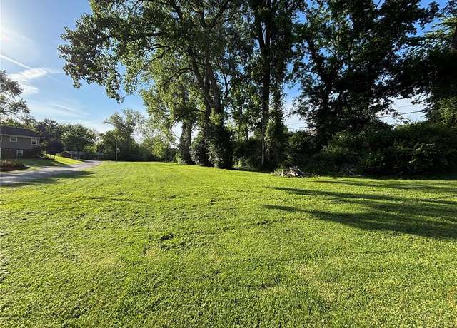 Property at 810 N Keebler Ave, Collinsville, IL 62234