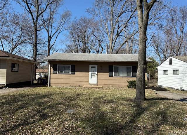 Property at 10521 Earl Dr, St Louis, MO 63136, 2 beds, 1 bath