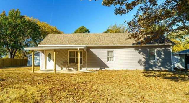 Photo of 118 Preston St, Crocker, MO 65452