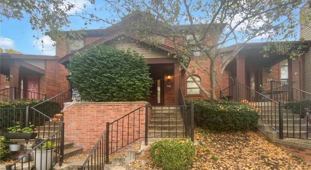 Photo of 708 Finch Ct Unit C, Chesterfield, MO 63017