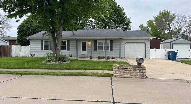 Photo of 433 Orchard Ct, Troy, IL 62294