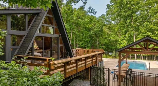 Photo of 1129 Mitten Ridge Dr, Innsbrook, MO 63390