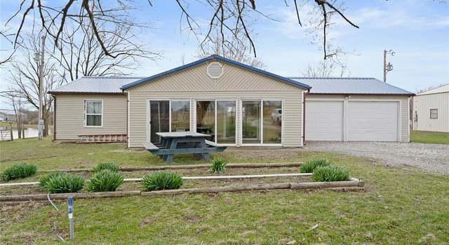 Photo of 23425 N Everett Carr Rd, Unincorporated, MO 65243