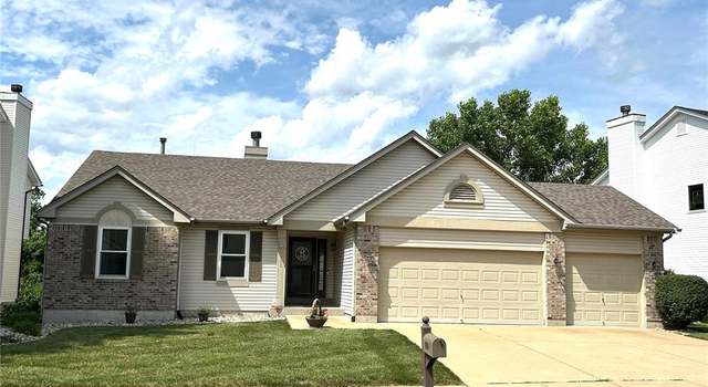 Photo of 2111 Meramec Meadows Dr, Fenton, MO 63026