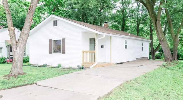Photo of 209 E Dover St, Monroe City, MO 63456