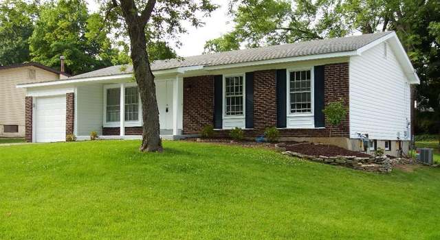 Photo of 2368 La Cuesta Dr, Florissant, MO 63031