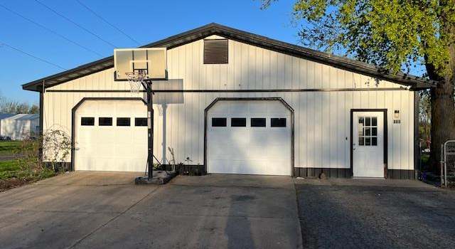 Photo of 101 3rd St, Eolia, MO 63344