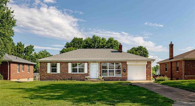 Photo of 7315 Cheshire Ln, Affton, MO 63123