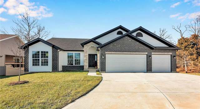Photo of 717 Ramblewood Cir, Wentzville, MO 63385