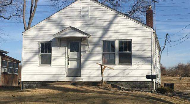 Photo of 6767 Robbins Ave, St Louis, MO 63133