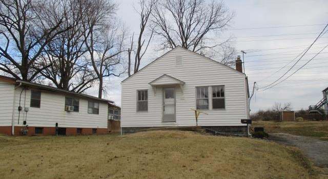 Photo of 6767 Robbins Ave, St Louis, MO 63133